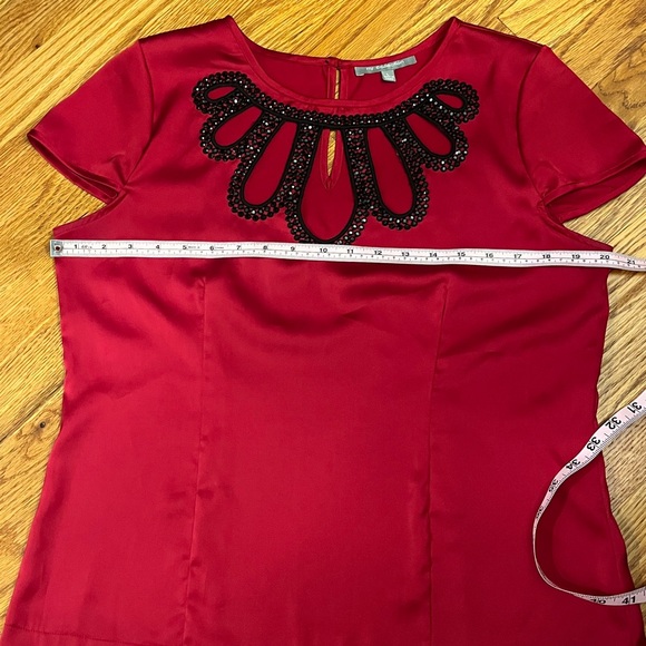 Elegant Red Satin Top with Black Beaded Detail - Picture 5 of 6
